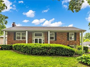 3645 S Brentwood St, Independence, MO 64055