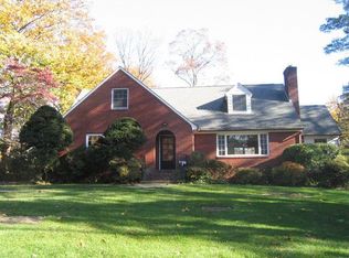 135 Sunset Ave, Ridgewood, NJ 07450