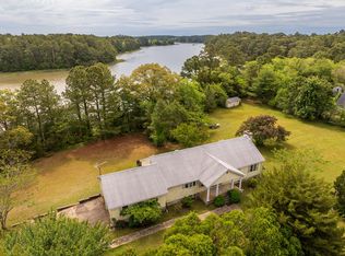 24324 Adams Hill Dr, Accomac, VA 23301