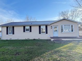 628 Thomas Ave, Hohenwald, TN 38462