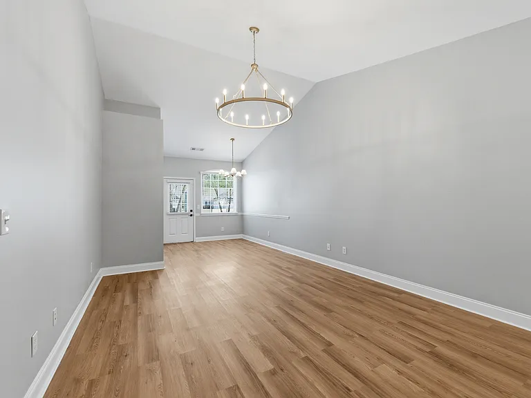259 Derby Ct — Photo 23