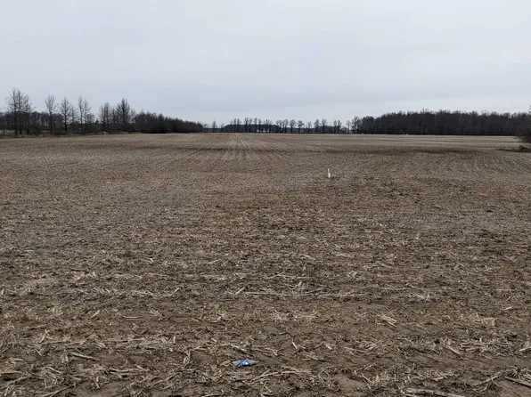 E 300 N, Craigville, IN 46731