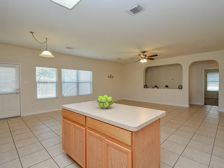 15318 Marlowe Grove Dr — Photo 15