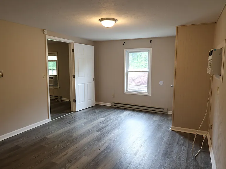 549 S Gum St — Photo 15