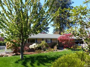 19108 Dellwood Dr, Edmonds, WA 98026