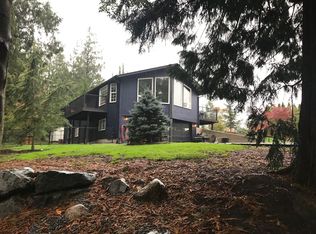 1216 E Blackburn Rd, Mount Vernon, WA 98274