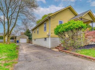 972 Thalia St, North Brunswick, NJ