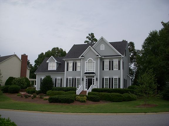 2nd image of 300 Parkridge Dr