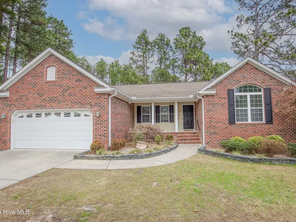 15 Forrest Drive, Pinehurst, NC 28374