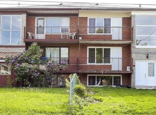 28 Garthdale Ct #2, Toronto, ON M3H5P8