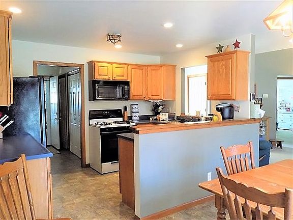 5th image of 29305 Summer Field Ln