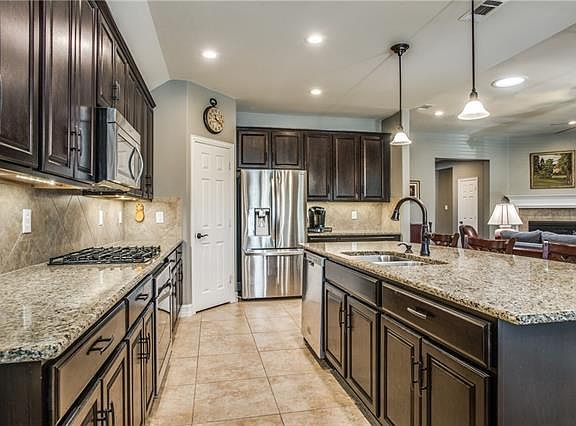 2nd image of 608 Peterhouse Dr