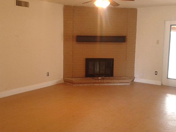 4th image of 5421 Parkview Dr