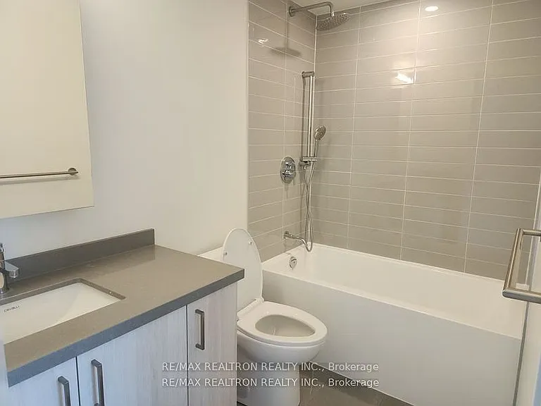 8868 Yonge St #1205E — Photo 19