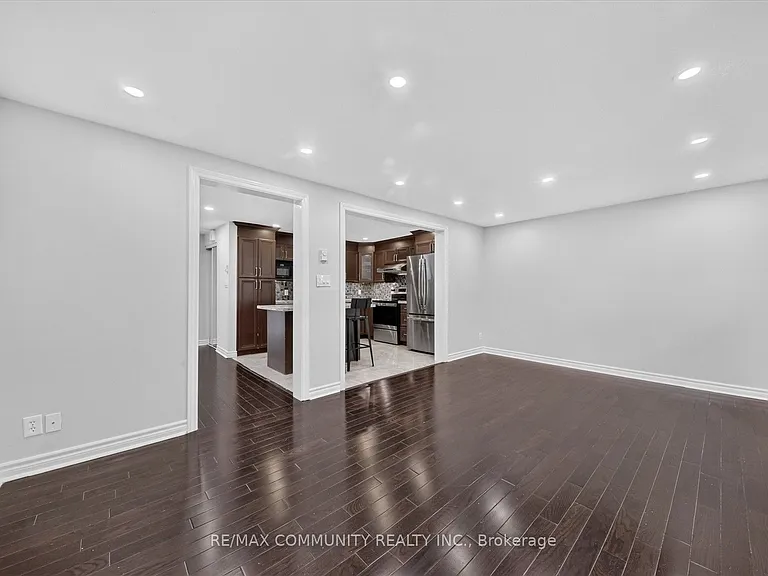 850 Huntingwood Dr #15 — Photo 13