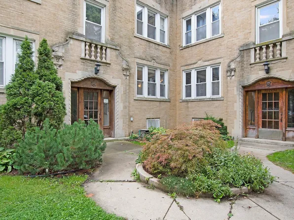 5656 N Maplewood Ave #1, Chicago, IL 60659