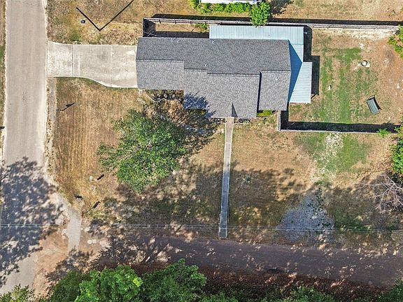 3rd image of 11095 Royal Forest Drive