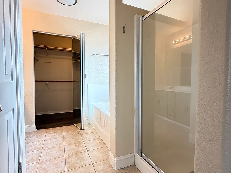 961 Celestine Cir — Photo 21