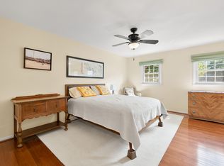 1814 N George Mason Dr, Arlington, VA 22205