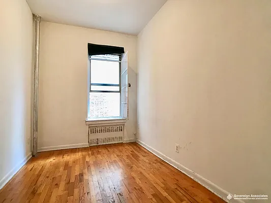 Rented by Sovereign Associates | media 14