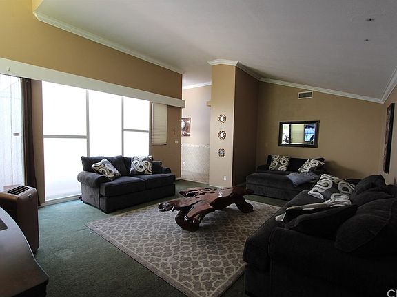 3rd image of 1243 N Banning Blvd