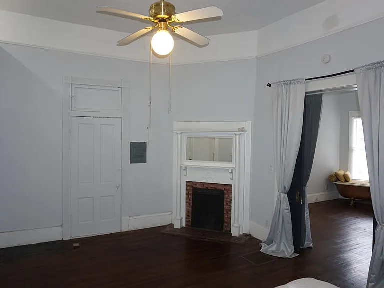 620 Park Ave SE #1 — Photo 4