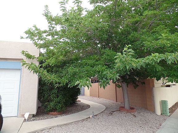 2nd image of 4904 Indigo Dr NW