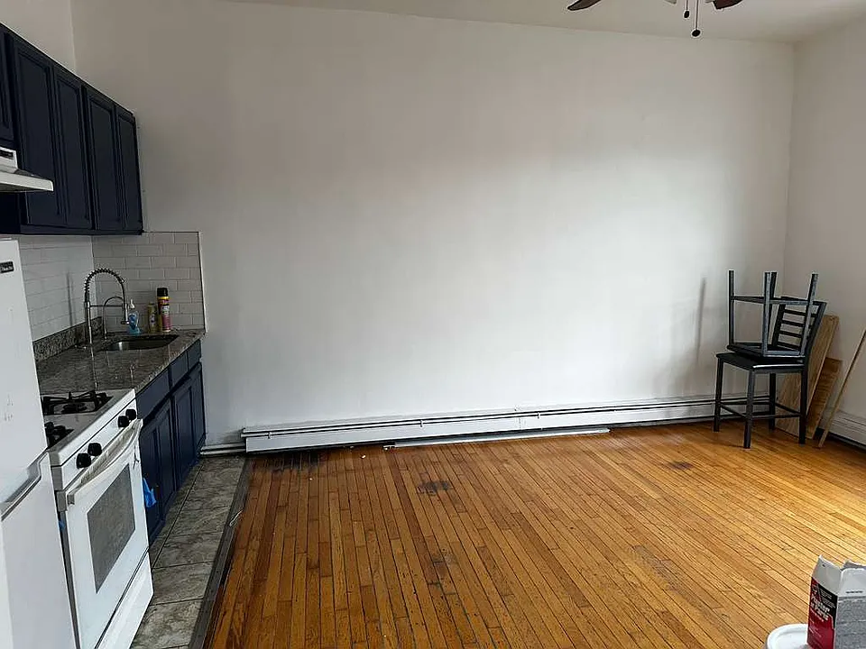 Kitchen & Living Room
