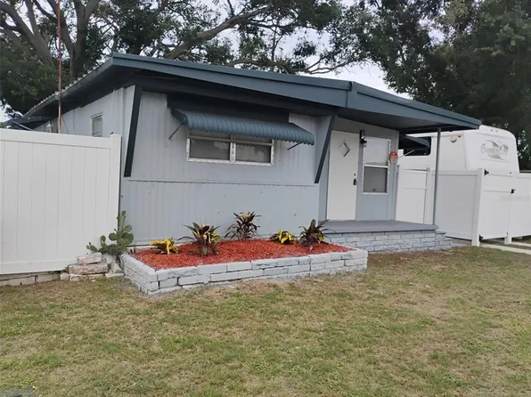 1833 Viceroy Ln, Holiday, FL 34690