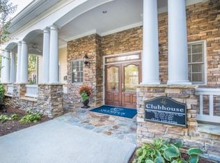 1235 Walden Ln, Savannah, GA 31405