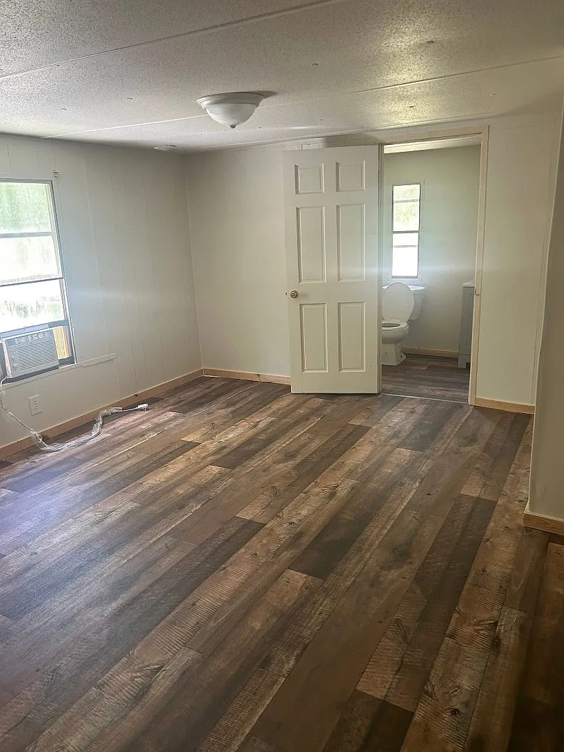 15025 LA-10 - Unit 13 — Photo 3