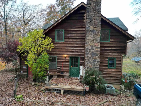 (undisclosed Address), Leslie, AR 72645