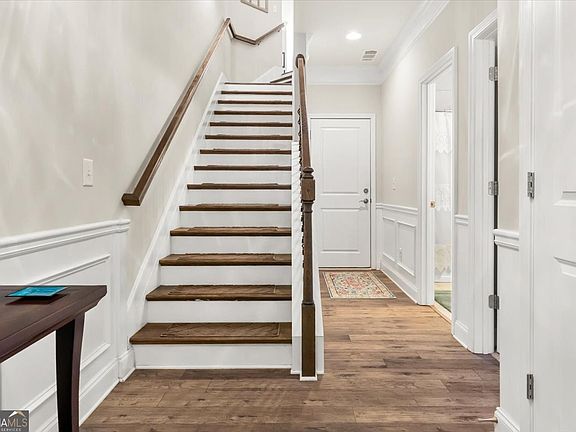 3rd image of 1996 Bryant Park Ln