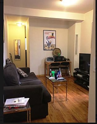 4th image of 231 E 50th St #53