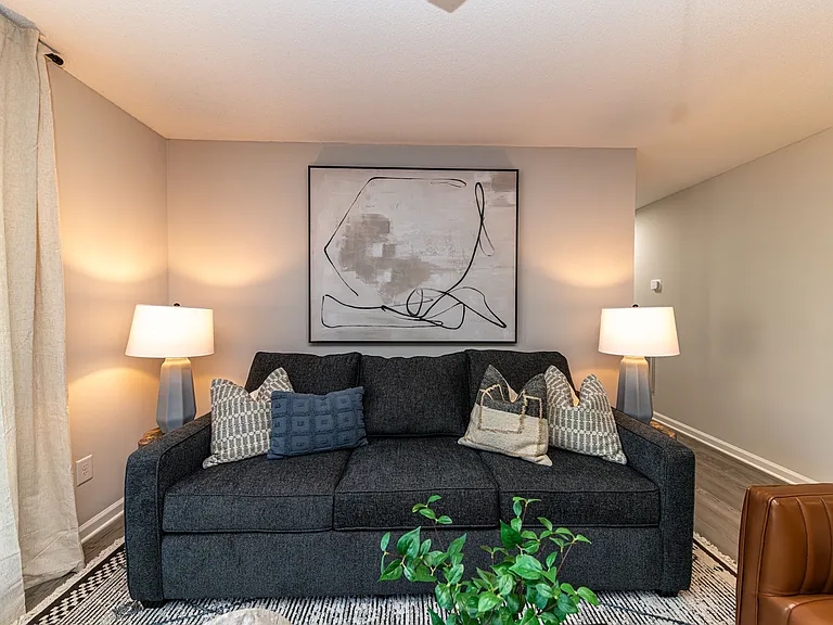 Spacious living room