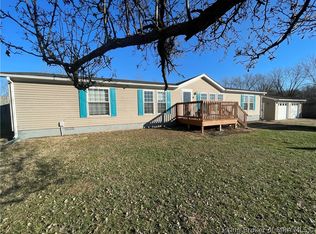 13340 Chrissy Ln NE, Palmyra, IN 47164