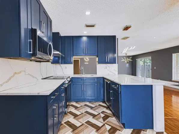 10130 Boynton Place Cir, Boynton Beach, FL 33437