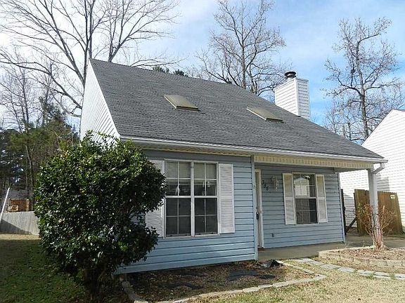 3rd image of 344 N Grove Cir