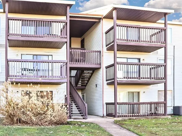 65 Wells Ct, Hampton, VA 23666