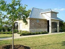 5th image of 15 Beechcreek Dr