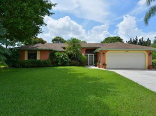 1856 SE Dranson Cir, Port Saint Lucie, FL 34952
