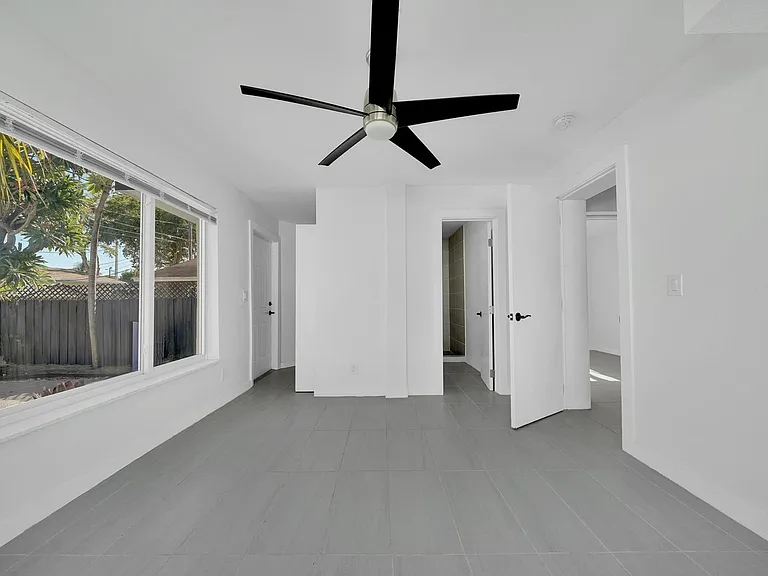1108 NE 16th St #1106 — Photo 16