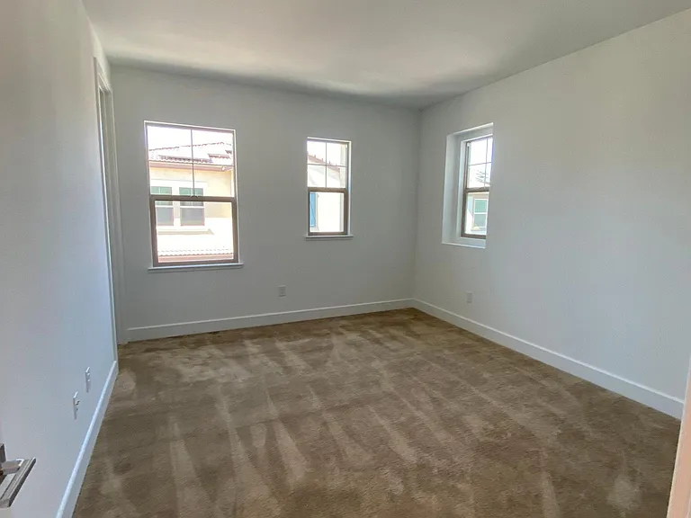 1208 S Ross Ct — Photo 16