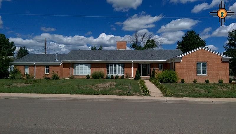 1st image of 400 Raynolds Ave