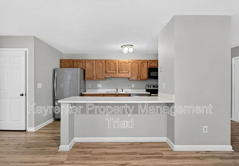 3701-7D Cotswold Ter — Photo 14