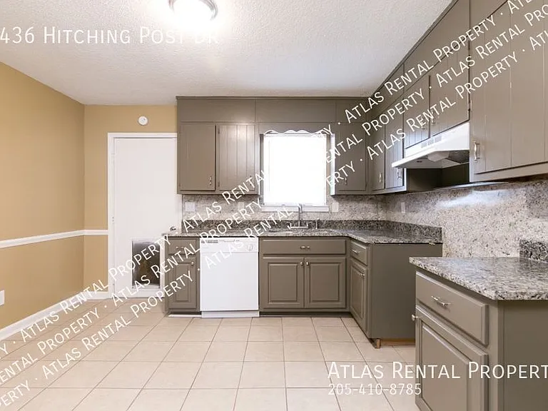7436 Hitching Post Dr — Photo 17