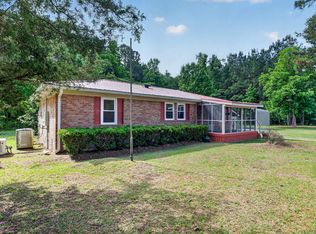 1105 County Line Rd, Cross, SC 29436