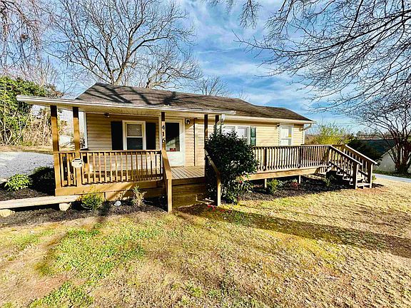 2nd image of 416 Wood Rd