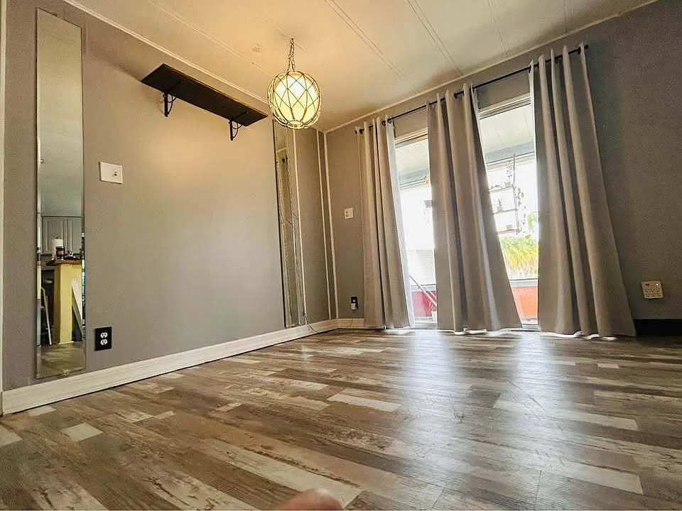 2505 East Bay Drive - 1 — Photo 4