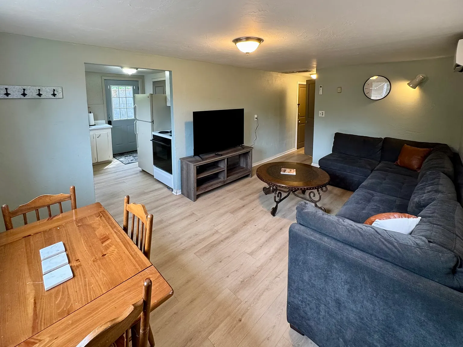 2 bed, 900 sqft, $1,450 — Photo 4